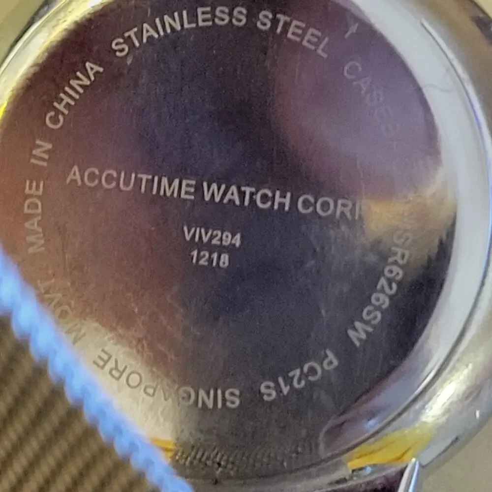 Vivani Ladies Watch 38MM watch face Quartz‎ New Battery Elegant Y2K easy to read